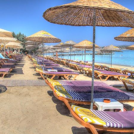 R+ Hotel By Rooms Cesme Bagian luar foto