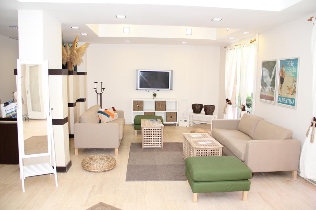 R+ Hotel By Rooms Cesme Bagian luar foto