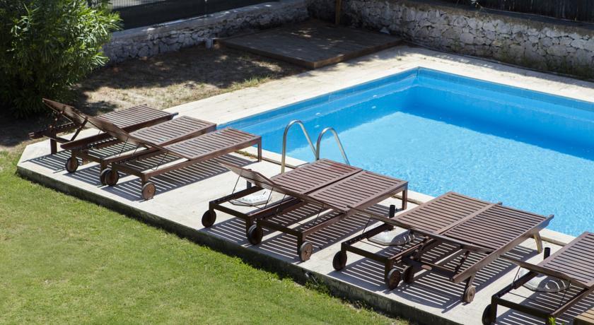 R+ Hotel By Rooms Cesme Bagian luar foto